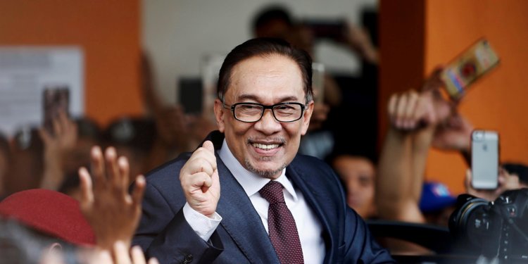 Anwar Pemimpin Dunia, Tapi Jepun “Reject” Tak Bagi Masuk