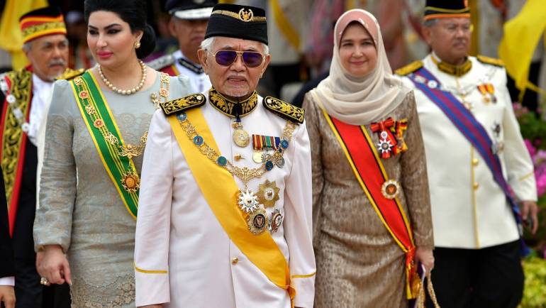 Taib Mahmud Letak Jawatan 28 Feb Ini, Adenan Satem Ketua Menteri Sarawak